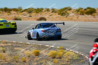 media/Oct-18-2025-Extreme Speed (Sat) [[d6d7e1fef1]]/Red-Green/